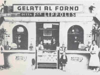 Altre attivit� da ricordare sono il locale di Felice Lippolis che, aperto nel 1894 in piazza Luigi di Savoia, divenne noto il celebre �gelato al forno�